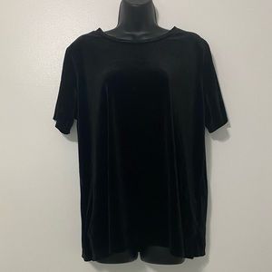 🍀4/$12, Black Velour Shirt